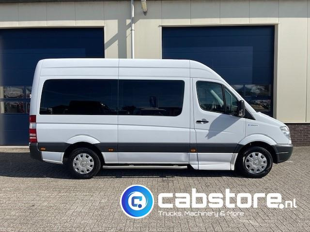 Mercedes-Benz SPRINTER 211 CDI - L2/H2- Automatische versnellingsbak - 9 Persoons - Bouwjaar 2009 - APK tot 17-01-2026 ! - Side bars - Privacy glas - Airco - Minibuss, Persontransport: bild 5 Mercedes-Benz SPRINTER 211 CDI - L2/H2- Automatische versnellingsbak - 9 Persoons - Bouwjaar 2009 - APK tot 17-01-2026 ! - Side bars - Privacy glas - Airco - Minibuss, Persontransport: bild 5