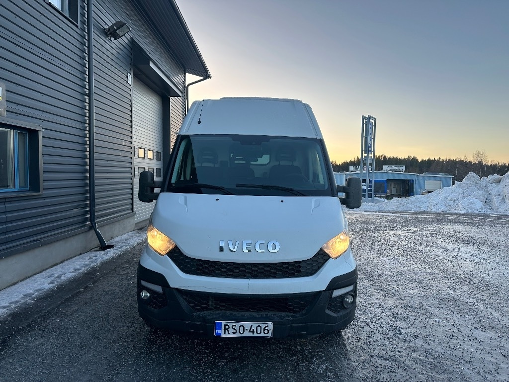 Iveco Daily 35S13 A8 16m3 - Skåpbil: bild 2 Iveco Daily 35S13 A8 16m3 - Skåpbil: bild 2
