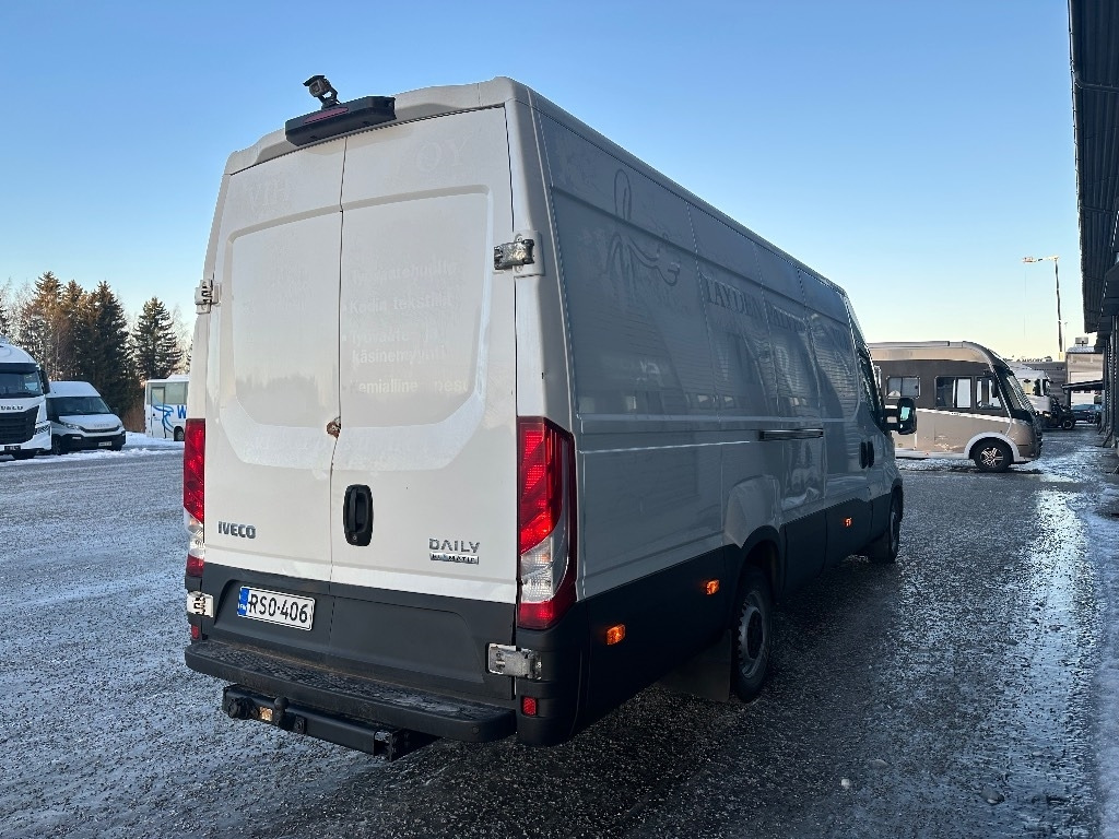 Iveco Daily 35S13 A8 16m3 - Skåpbil: bild 4 Iveco Daily 35S13 A8 16m3 - Skåpbil: bild 4