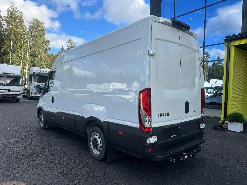 Iveco Daily 35S16A8 12m3 k-auto - Skåpbil: bild 5 Iveco Daily 35S16A8 12m3 k-auto - Skåpbil: bild 5