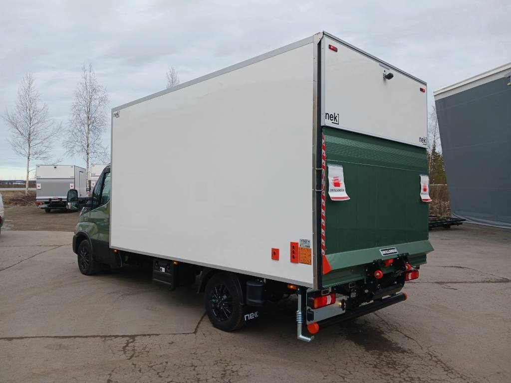 Iveco Daily 35S18A8 - Skåpbil: bild 3 Iveco Daily 35S18A8 - Skåpbil: bild 3