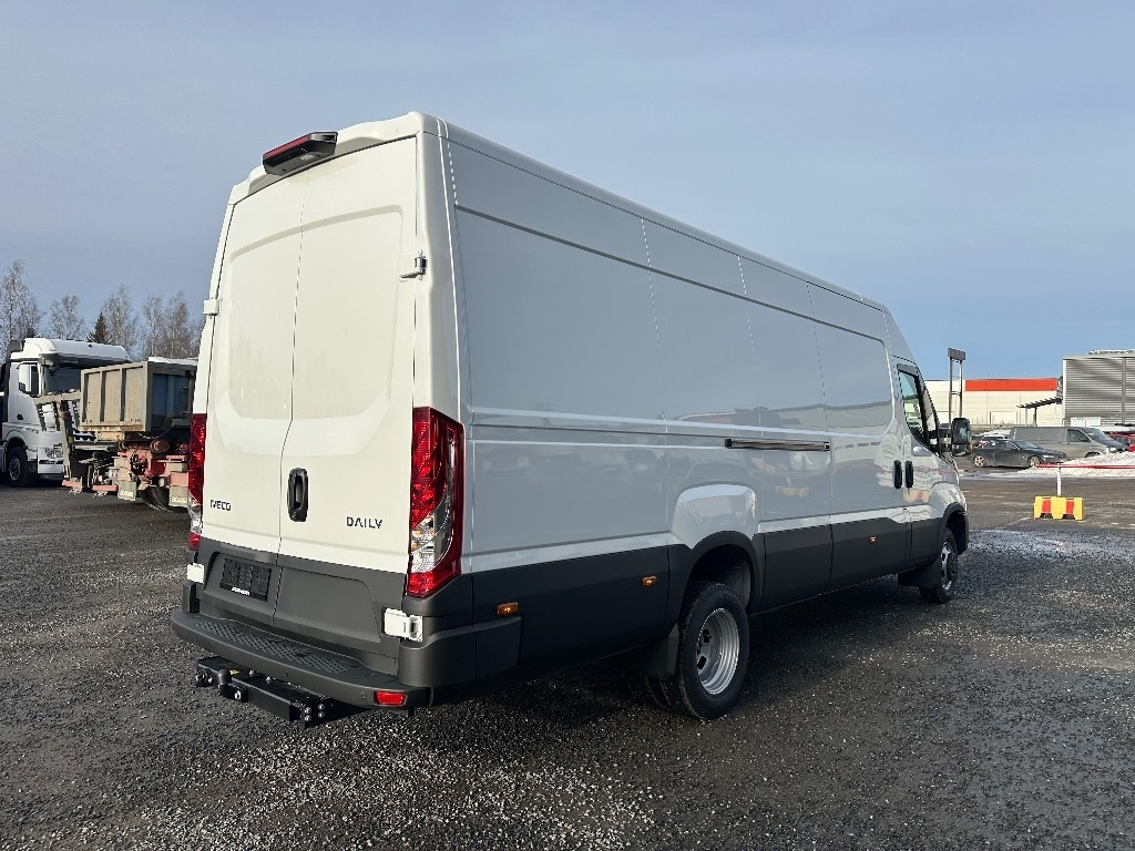 Iveco Daily 50C18 16m3 - Skåpbil: bild 4 Iveco Daily 50C18 16m3 - Skåpbil: bild 4