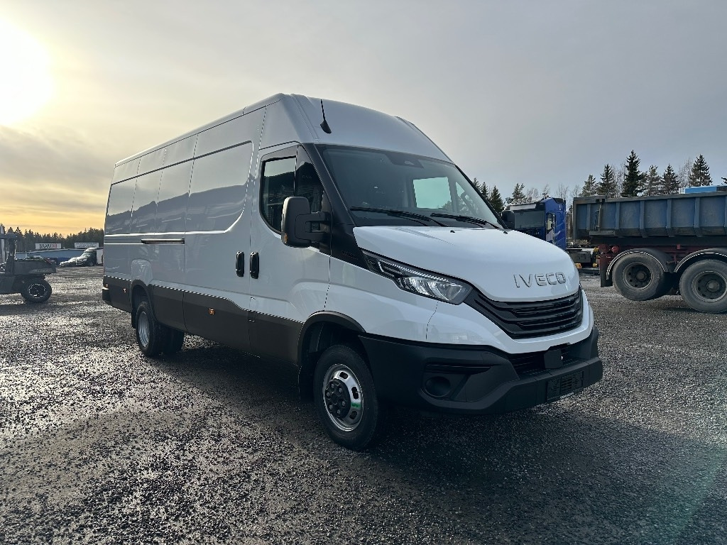 Iveco Daily 50C18 16m3 - Skåpbil: bild 2 Iveco Daily 50C18 16m3 - Skåpbil: bild 2