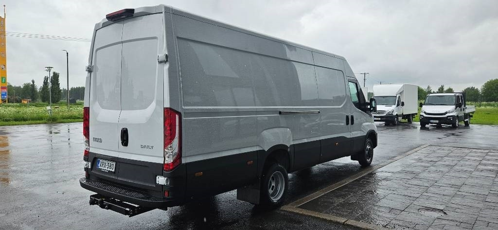 Iveco Daily 50C18A8V 16m3 - Skåpbil: bild 3 Iveco Daily 50C18A8V 16m3 - Skåpbil: bild 3
