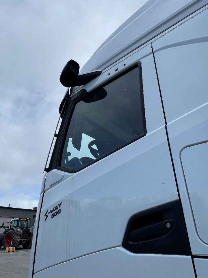 Iveco S-Way AS260S50Y/FS CM UUTTA MALLIA - Chassi lastbil: bild 3 Iveco S-Way AS260S50Y/FS CM UUTTA MALLIA - Chassi lastbil: bild 3