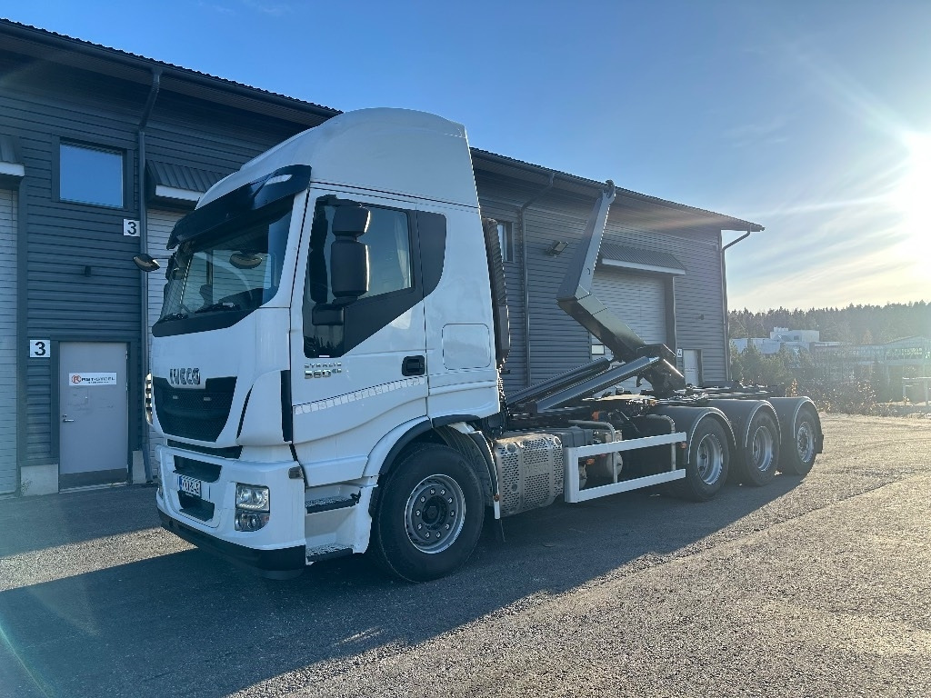 Iveco Stralis 560 8x4*4 - Lastväxlare lastbil: bild 1 Iveco Stralis 560 8x4*4 - Lastväxlare lastbil: bild 1