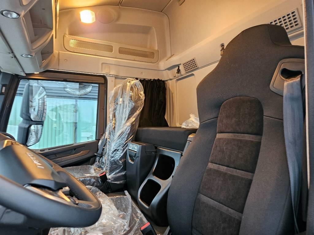 Iveco TWay AT410T54 10X4 metsäkoneritilä - Timmerbil: bild 5 Iveco TWay AT410T54 10X4 metsäkoneritilä - Timmerbil: bild 5