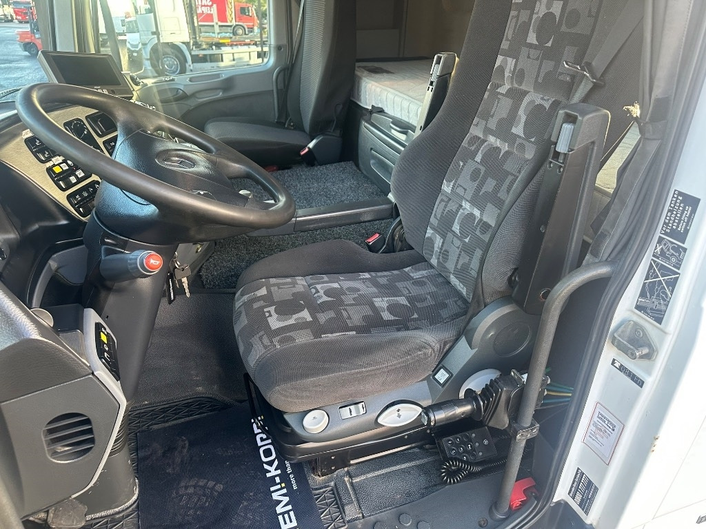 Leasa Mercedes-Benz Actros 2545 L 6x2 Mercedes-Benz Actros 2545 L 6x2: bild 12 Leasa Mercedes-Benz Actros 2545 L 6x2 Mercedes-Benz Actros 2545 L 6x2: bild 12