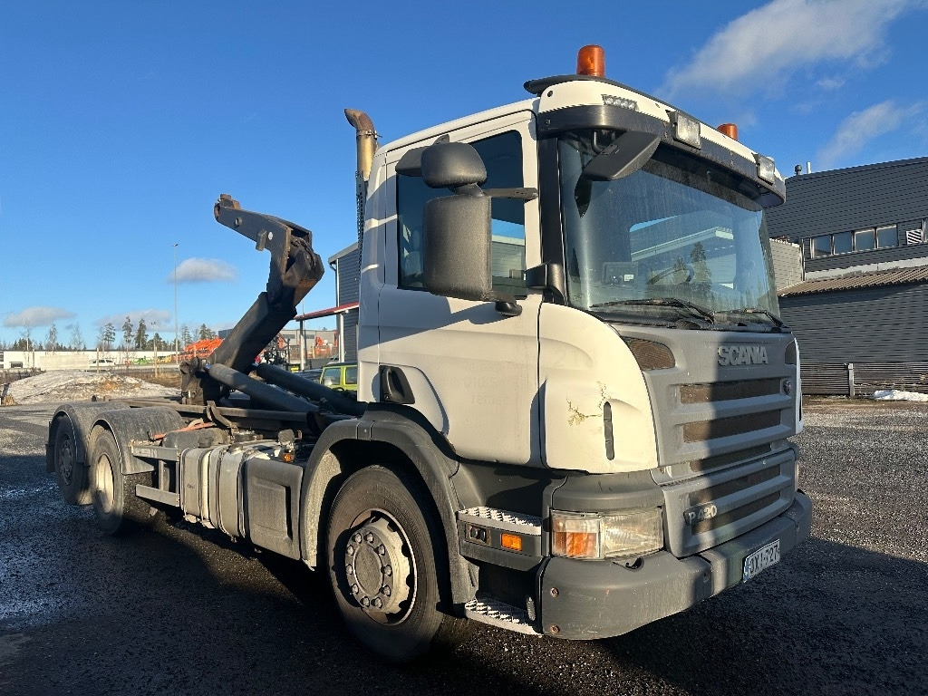 Scania P420 - Lastväxlare lastbil: bild 2 Scania P420 - Lastväxlare lastbil: bild 2