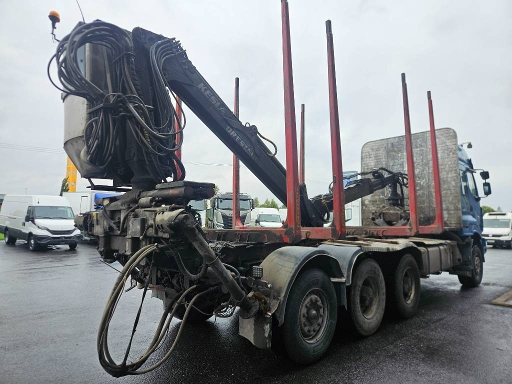 Sisu C600 8x4 kesla 2010 - Timmerbil: bild 3 Sisu C600 8x4 kesla 2010 - Timmerbil: bild 3