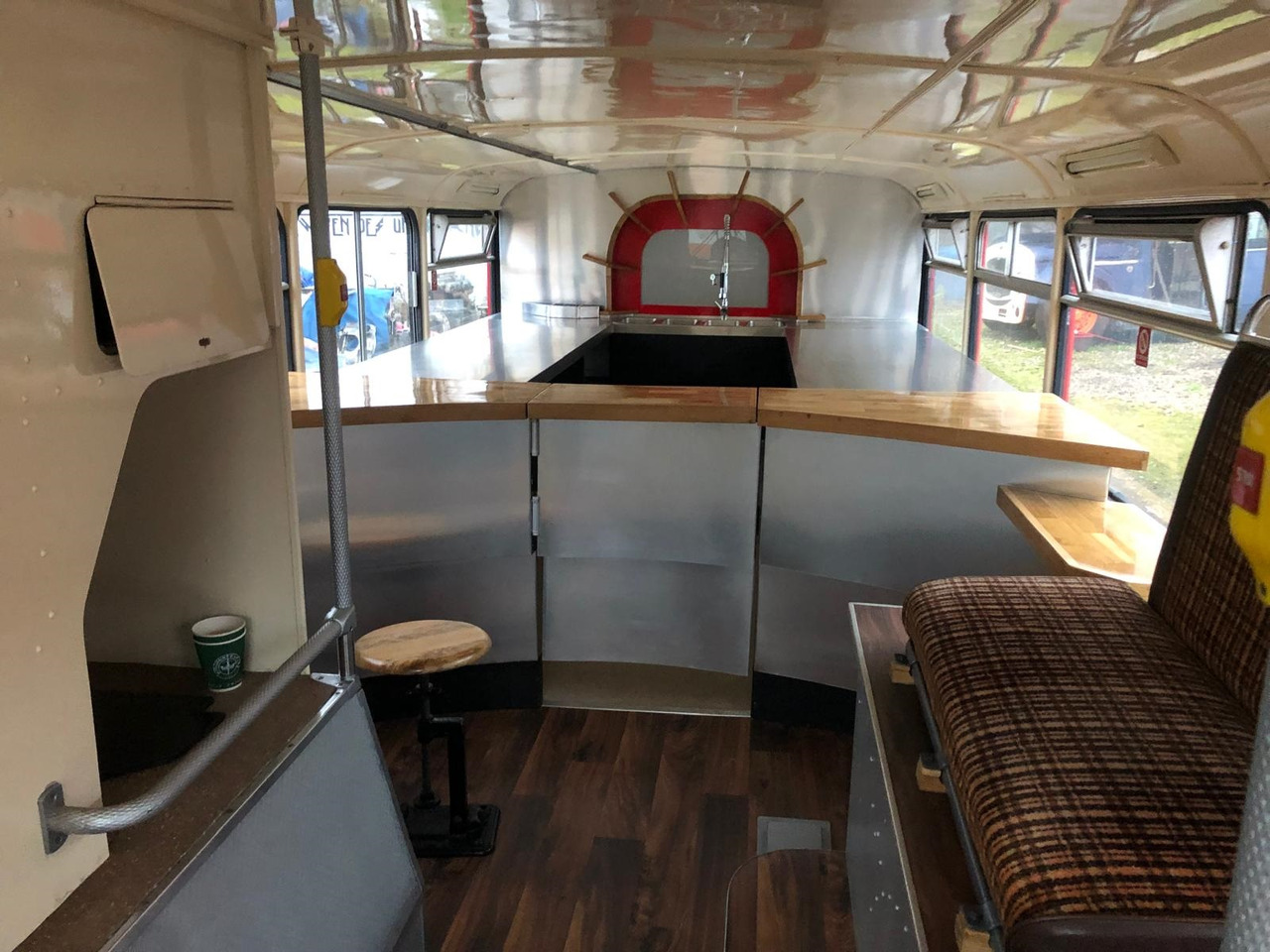 Bristol MOBILE BAR CAFE or RESTAURANT - Dubbeldäckare buss: bild 5 Bristol MOBILE BAR CAFE or RESTAURANT - Dubbeldäckare buss: bild 5