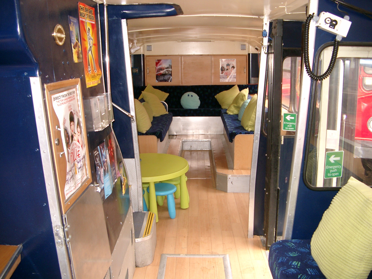 MCW METROBUS EDUCATIONAL, MARKETING, CLASSROOM or EXHIBITION - Dubbeldäckare buss: bild 5 MCW METROBUS EDUCATIONAL, MARKETING, CLASSROOM or EXHIBITION - Dubbeldäckare buss: bild 5