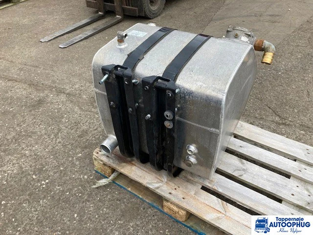 Hydraulik tank aluminum 225L - Hydrauliktank för Lastbil: bild 3 Hydraulik tank aluminum 225L - Hydrauliktank för Lastbil: bild 3
