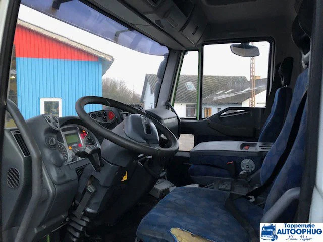 IVECO EUROCARGO 120E25 euro 4 - Lastbil med skåp: bild 4 IVECO EUROCARGO 120E25 euro 4 - Lastbil med skåp: bild 4