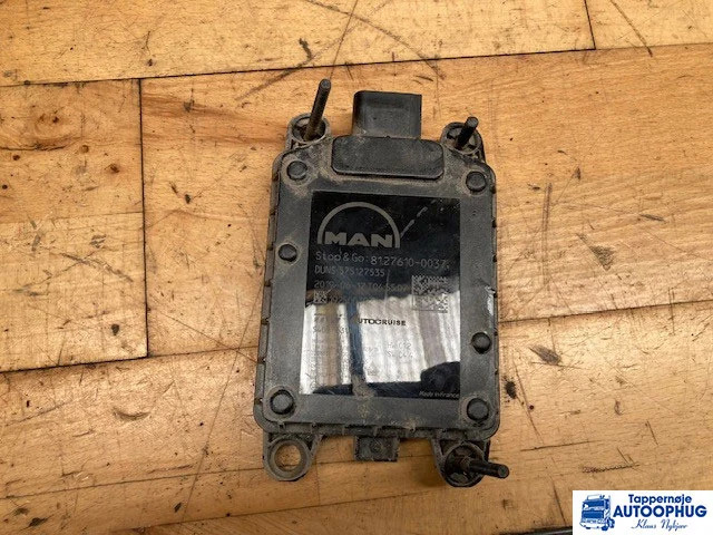 MAN Front radar sensor – MAN 81.27610-0035 - Elektriskt system för Lastbil: bild 1 MAN Front radar sensor – MAN 81.27610-0035 - Elektriskt system för Lastbil: bild 1