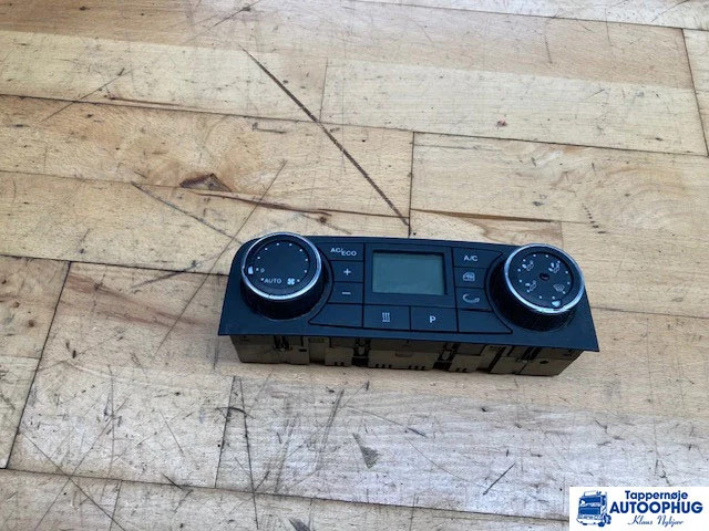 MAN Klimapanel – MAN 81.61990.6097 - Elektriskt system för Lastbil: bild 2 MAN Klimapanel – MAN 81.61990.6097 - Elektriskt system för Lastbil: bild 2