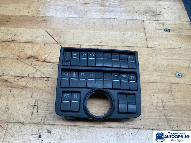 MAN Kontakter - Elektriskt system för Lastbil: bild 1 MAN Kontakter - Elektriskt system för Lastbil: bild 1