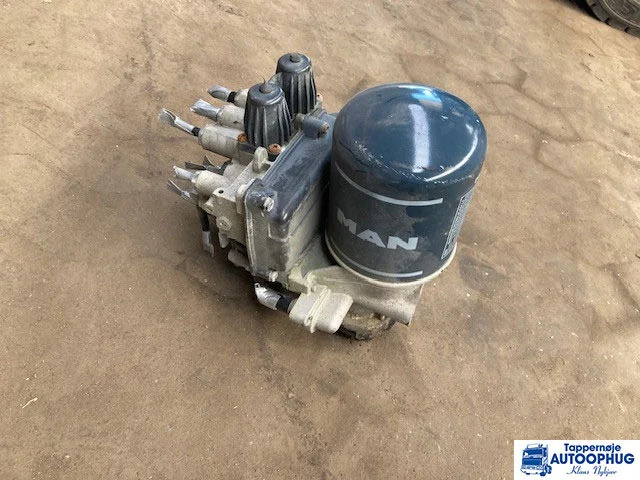 MAN Lufttørrer – MAN 81.52108-6028 - Elektriskt system för Lastbil: bild 2 MAN Lufttørrer – MAN 81.52108-6028 - Elektriskt system för Lastbil: bild 2