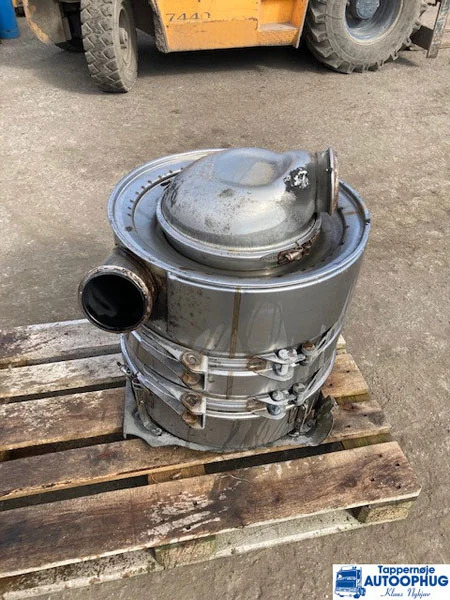 Scania 1865785 Lyddæmper - Avgassystem för Lastbil: bild 2 Scania 1865785 Lyddæmper - Avgassystem för Lastbil: bild 2