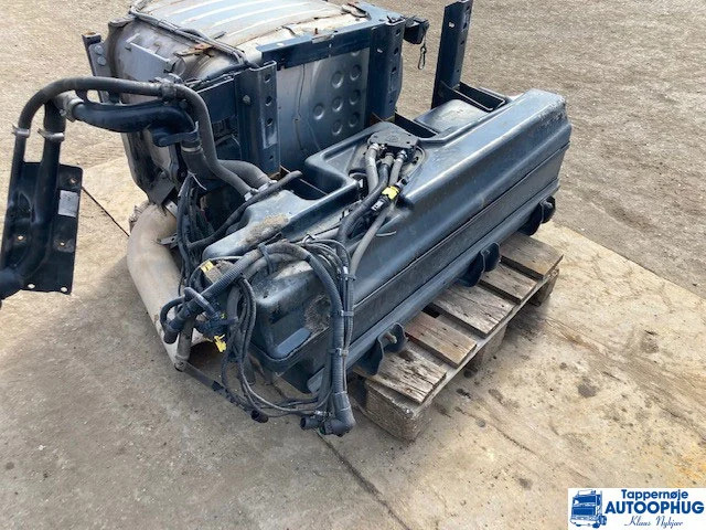 Scania 2173142 Adblue tank - AdBlue tank för Lastbil: bild 2 Scania 2173142 Adblue tank - AdBlue tank för Lastbil: bild 2