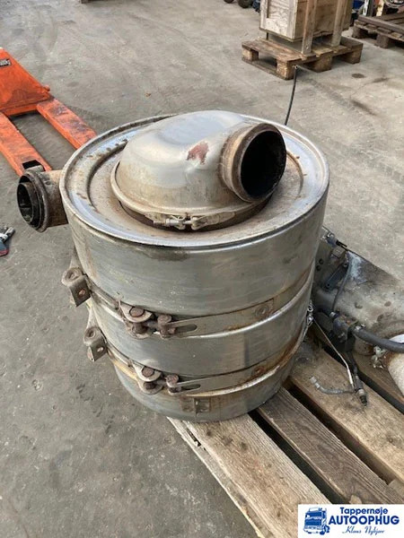 Scania Exhaust / Udstødning P/N: 1944878 - Avgassystem för Lastbil: bild 1 Scania Exhaust / Udstødning P/N: 1944878 - Avgassystem för Lastbil: bild 1