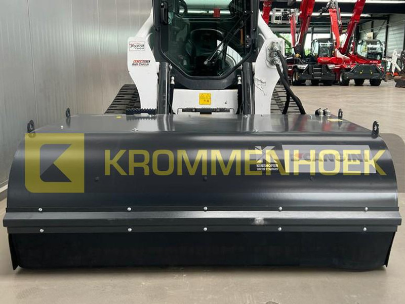 Bobcat Cangini SPZ180 1800 mm Bezem - Sopaggregat: bild 4 Bobcat Cangini SPZ180 1800 mm Bezem - Sopaggregat: bild 4