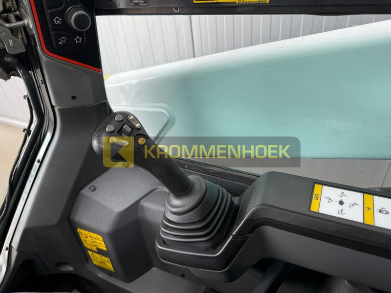 Kompaktlastare/ Slirstyrda lastare Bobcat T 76: bild 15 Kompaktlastare/ Slirstyrda lastare Bobcat T 76: bild 15