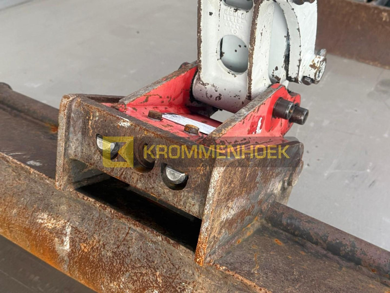 Minigrävmaskin Takeuchi TB 210 R: bild 8