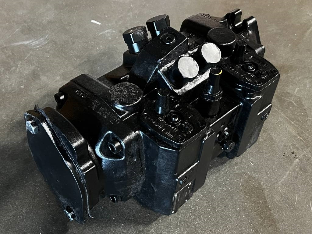 CNH parts – Original – NEW! - Motor för Lantbruksmaskiner: bild 5 CNH parts – Original – NEW! - Motor för Lantbruksmaskiner: bild 5