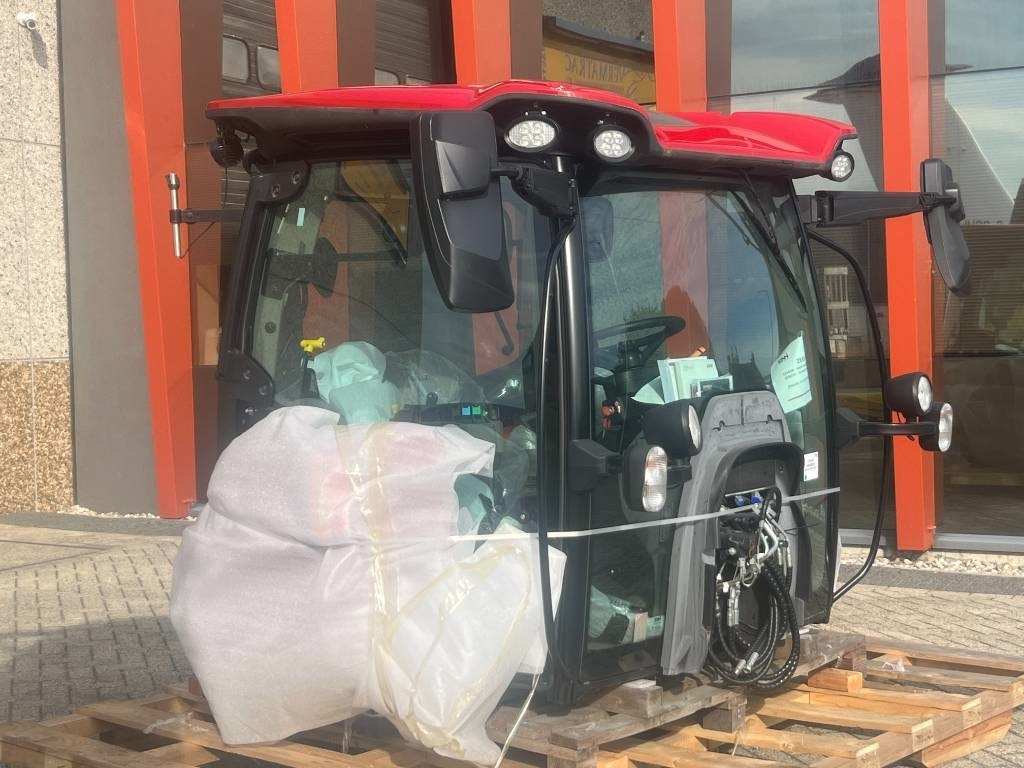 Case MAXXUM / PUMA - Hytt för Lantbruksmaskiner: bild 3 Case MAXXUM / PUMA - Hytt för Lantbruksmaskiner: bild 3