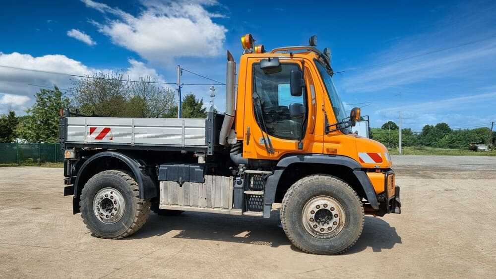 Mercedes-Benz Unimog U527 - Utility/ Specialfordon: bild 2 Mercedes-Benz Unimog U527 - Utility/ Specialfordon: bild 2