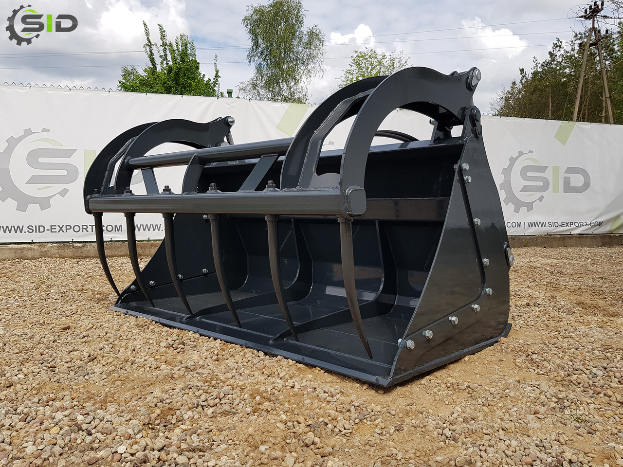 SID KROKODILSCHAUFEL GESCHMIEDETE ZINKEN XXL / Godet Crocodile BMS XXL / Crocodile grab bucket forged tines XXL 1,8 m SID - Utrustning för ensilage: bild 3 SID KROKODILSCHAUFEL GESCHMIEDETE ZINKEN XXL / Godet Crocodile BMS XXL / Crocodile grab bucket forged tines XXL 1,8 m SID - Utrustning för ensilage: bild 3