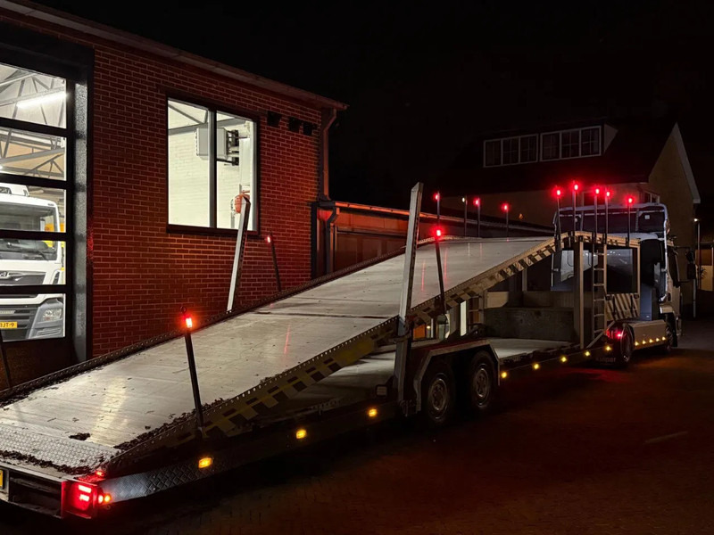 DAF LF 230 Autotransporter Showtruck 4/5 Lader 3 Seats Camera - Biltransportbil lastbil: bild 2 DAF LF 230 Autotransporter Showtruck 4/5 Lader 3 Seats Camera - Biltransportbil lastbil: bild 2