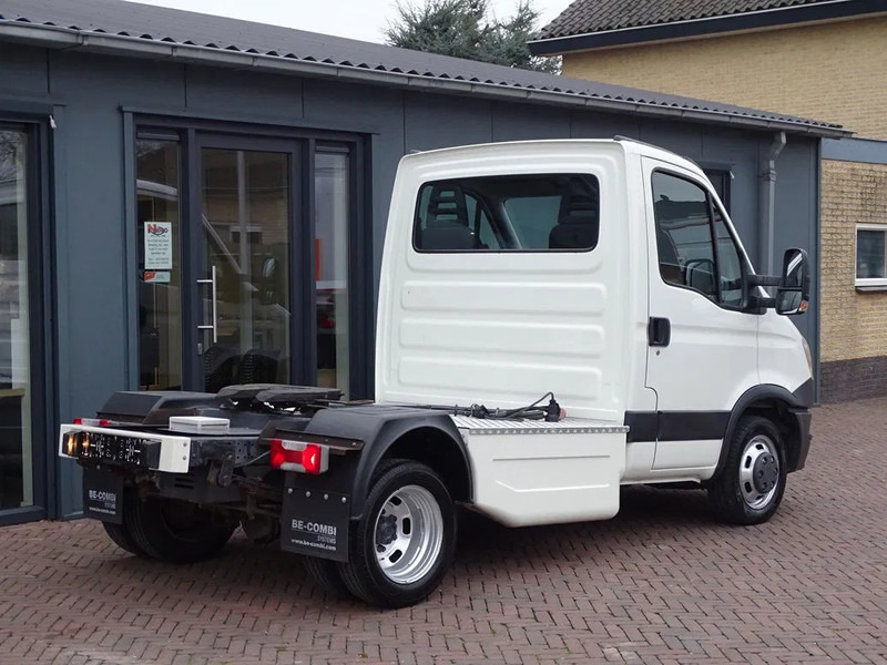 Iveco Daily 35.210 PK Be Trekker 10.4 Ton Airco - Dragbil: bild 2 Iveco Daily 35.210 PK Be Trekker 10.4 Ton Airco - Dragbil: bild 2