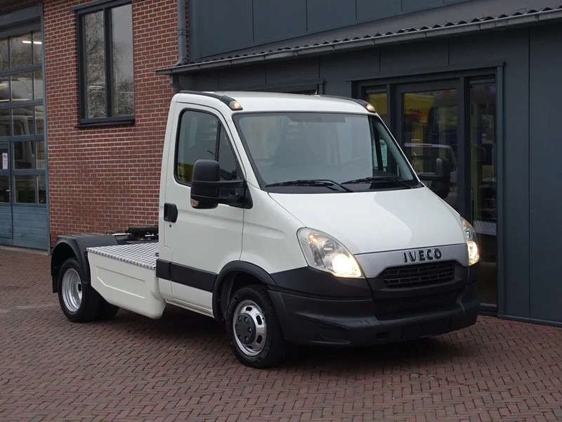 Iveco Daily 35.210 PK Be Trekker 10.4 Ton Airco - Dragbil: bild 1 Iveco Daily 35.210 PK Be Trekker 10.4 Ton Airco - Dragbil: bild 1