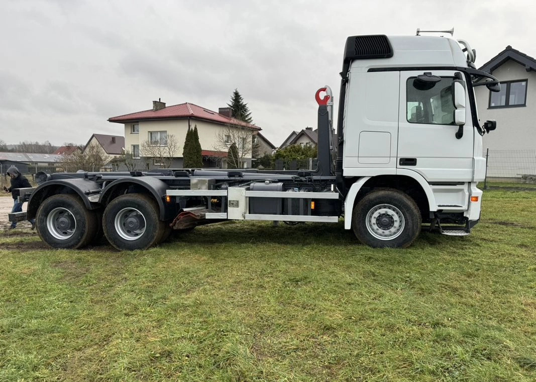 MERCEDES-BENZ ACTROS 2648 SPECJALNY PłUG 6X4!!! - Lastväxlare lastbil: bild 4 MERCEDES-BENZ ACTROS 2648 SPECJALNY PłUG 6X4!!! - Lastväxlare lastbil: bild 4
