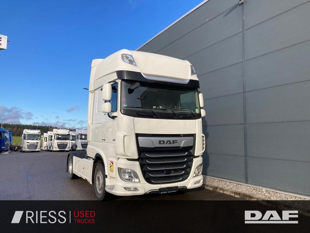 DAF XF 480 FT Super Space Cab Intarder / Nebenantrie DAF XF 480 FT Super Space Cab Intarder / Nebenantrie - Dragbil: bild 2 DAF XF 480 FT Super Space Cab Intarder / Nebenantrie DAF XF 480 FT Super Space Cab Intarder / Nebenantrie - Dragbil: bild 2