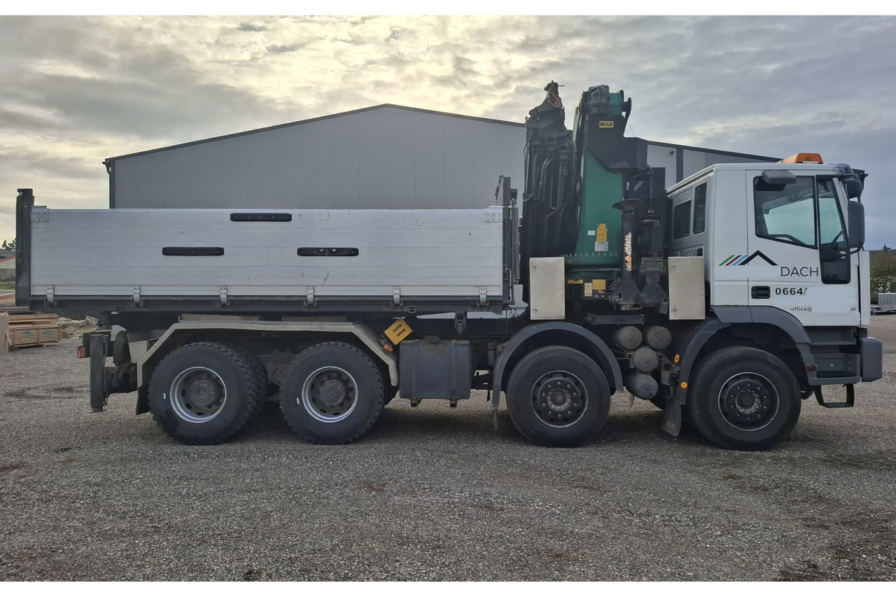 IVECO 480 EUROTRAKKER 8x4/TÜV/Palfinger PK 44002 G/MEILLER - Kranbil: bild 2 IVECO 480 EUROTRAKKER 8x4/TÜV/Palfinger PK 44002 G/MEILLER - Kranbil: bild 2