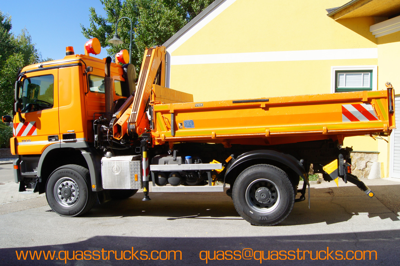 MERCEDES-BENZ ACTROS 1836 /4x4/TÜV/FASSI 110/MEILLER/Winterdienst/Wechselsystem - Plogbil: bild 2 MERCEDES-BENZ ACTROS 1836 /4x4/TÜV/FASSI 110/MEILLER/Winterdienst/Wechselsystem - Plogbil: bild 2
