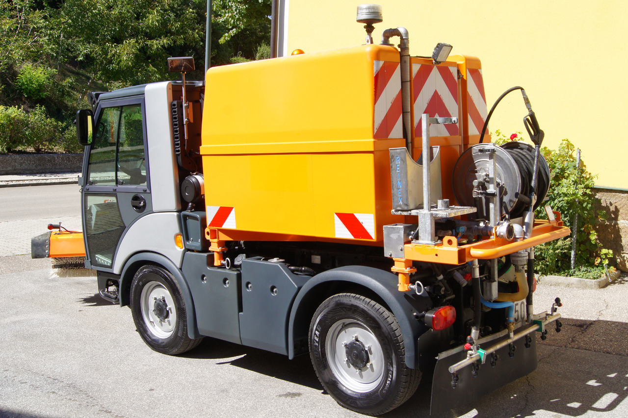 MULTICAR TREMO X56 Carrier CS/4x4/Euro 5/Besen/Wasserfass - Transportbil med tippflak: bild 3 MULTICAR TREMO X56 Carrier CS/4x4/Euro 5/Besen/Wasserfass - Transportbil med tippflak: bild 3