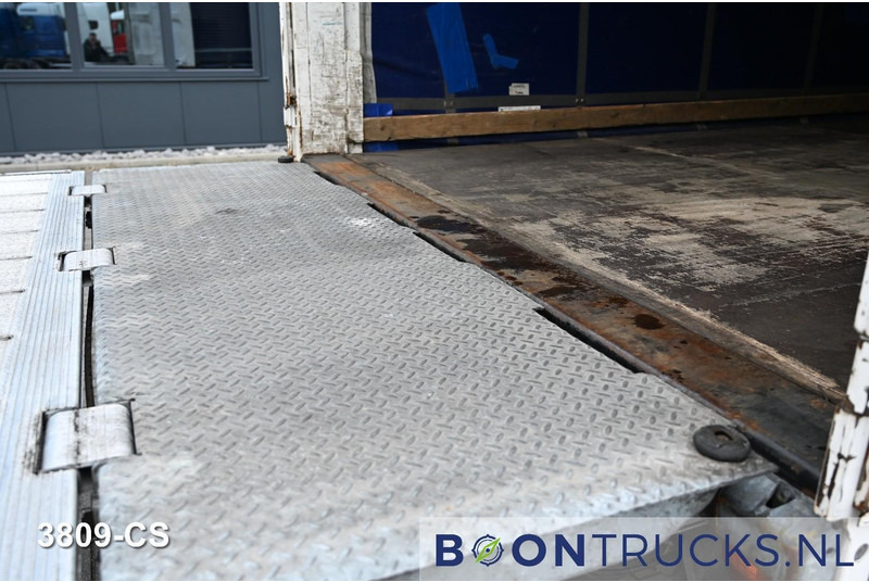 Kapelltrailer Krone SD PROFI LINER | LIFTING ROOF * TAIL LIFT * 90% TYRES: bild 15 Kapelltrailer Krone SD PROFI LINER | LIFTING ROOF * TAIL LIFT * 90% TYRES: bild 15