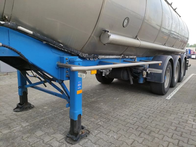 Burg 31500 liter 2 kamer tankoplegger - Tanktrailer: bild 5 Burg 31500 liter 2 kamer tankoplegger - Tanktrailer: bild 5