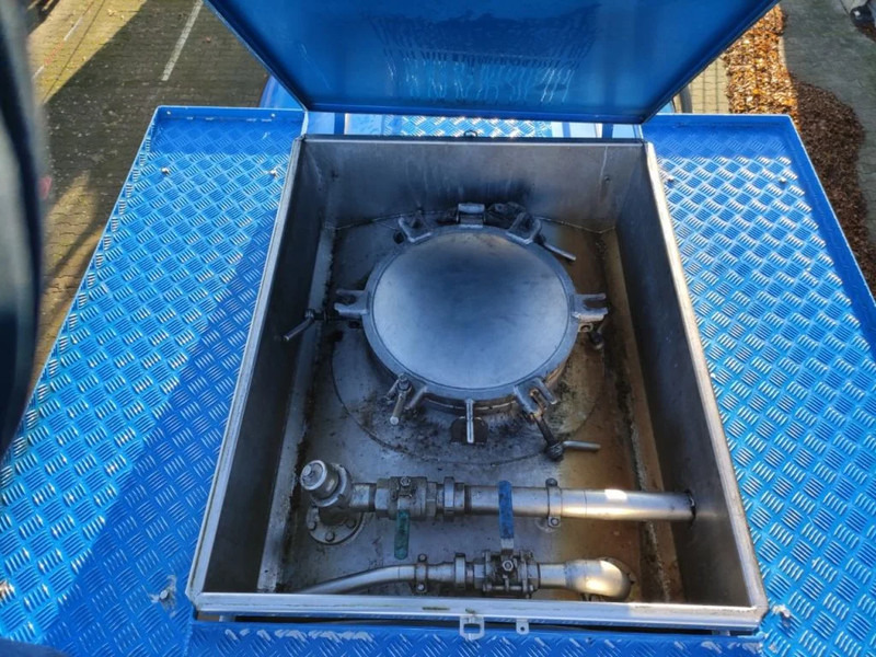 Tanktrailer LAG 32000 liter tankoplegger met pomp ADR/VLG: bild 6 Tanktrailer LAG 32000 liter tankoplegger met pomp ADR/VLG: bild 6
