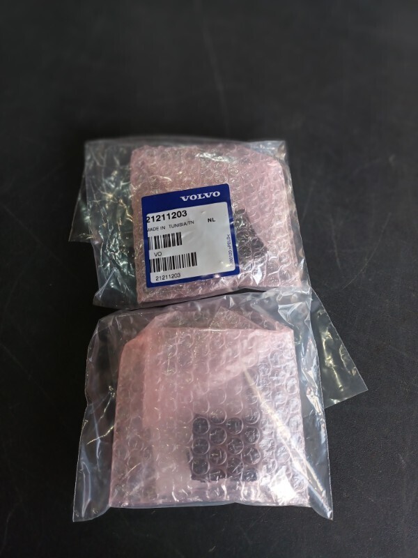 VOLVO SWITCH 21211203 - Elektriskt system för Lastbil: bild 1 VOLVO SWITCH 21211203 - Elektriskt system för Lastbil: bild 1