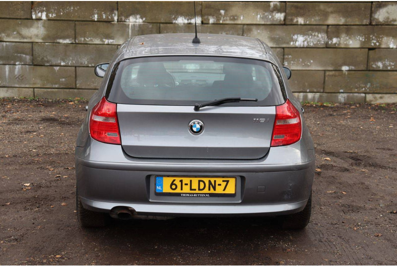 BMW 1 Serie 116i - Sedan: bild 5 BMW 1 Serie 116i - Sedan: bild 5