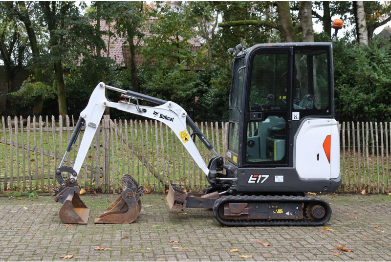 Bobcat E17 - Minigrävmaskin: bild 1 Bobcat E17 - Minigrävmaskin: bild 1