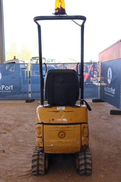 Caterpillar 300.9D - Minigrävmaskin: bild 4 Caterpillar 300.9D - Minigrävmaskin: bild 4