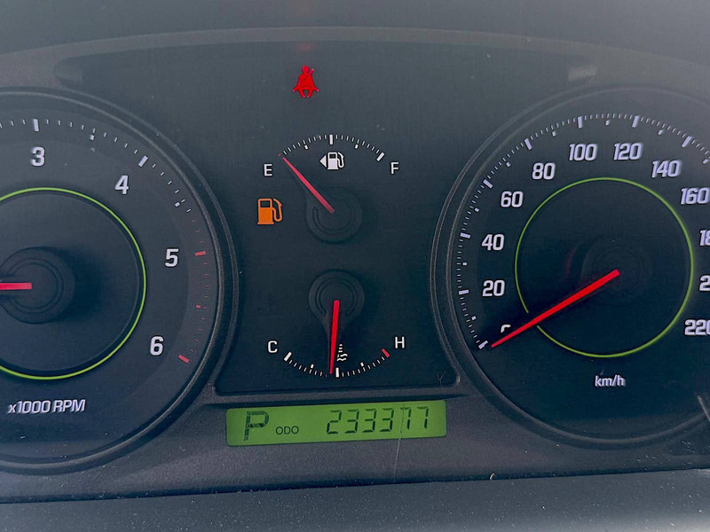 Sedan Chevrolet Captiva 2.0 VCDI Automatic: bild 19 Sedan Chevrolet Captiva 2.0 VCDI Automatic: bild 19