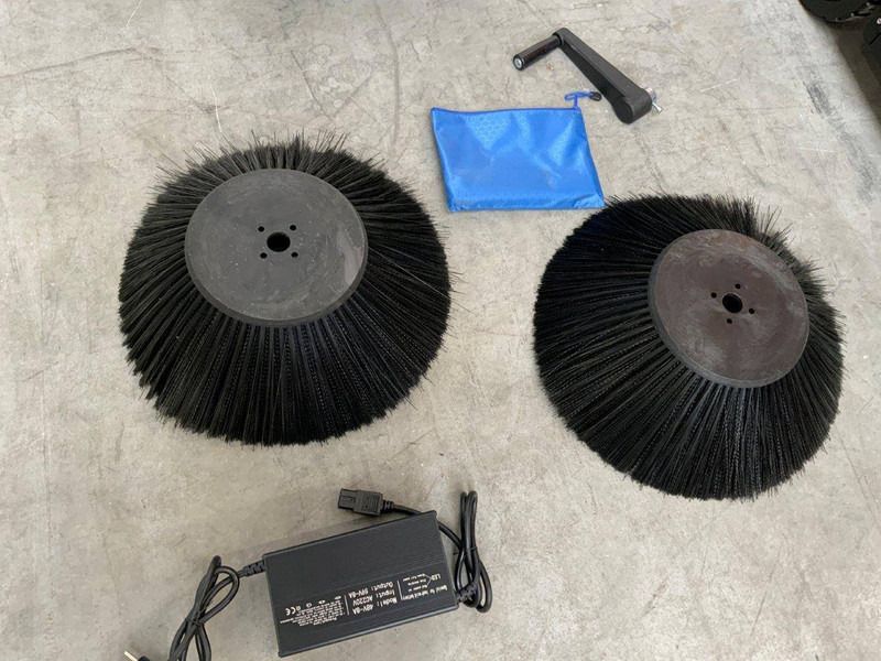 Daewoo DAS80 Zit - Sopmaskin: bild 5 Daewoo DAS80 Zit - Sopmaskin: bild 5