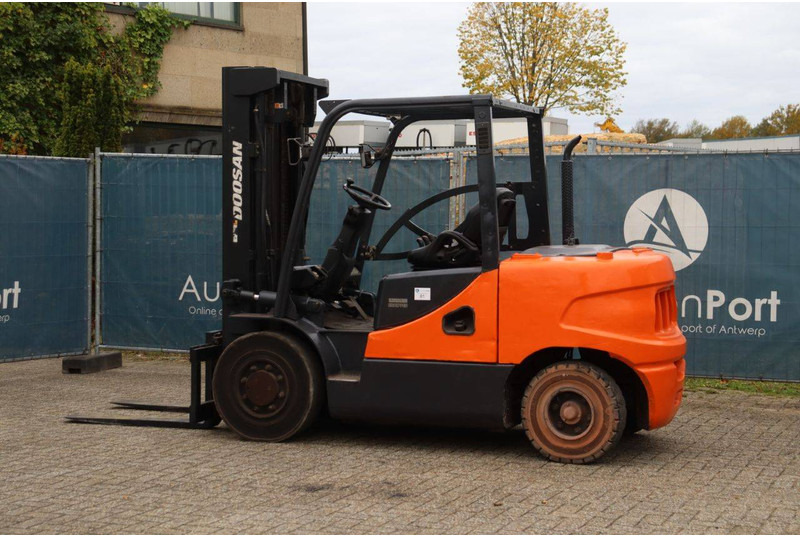 Doosan - Dieseltruck: bild 3 Doosan - Dieseltruck: bild 3